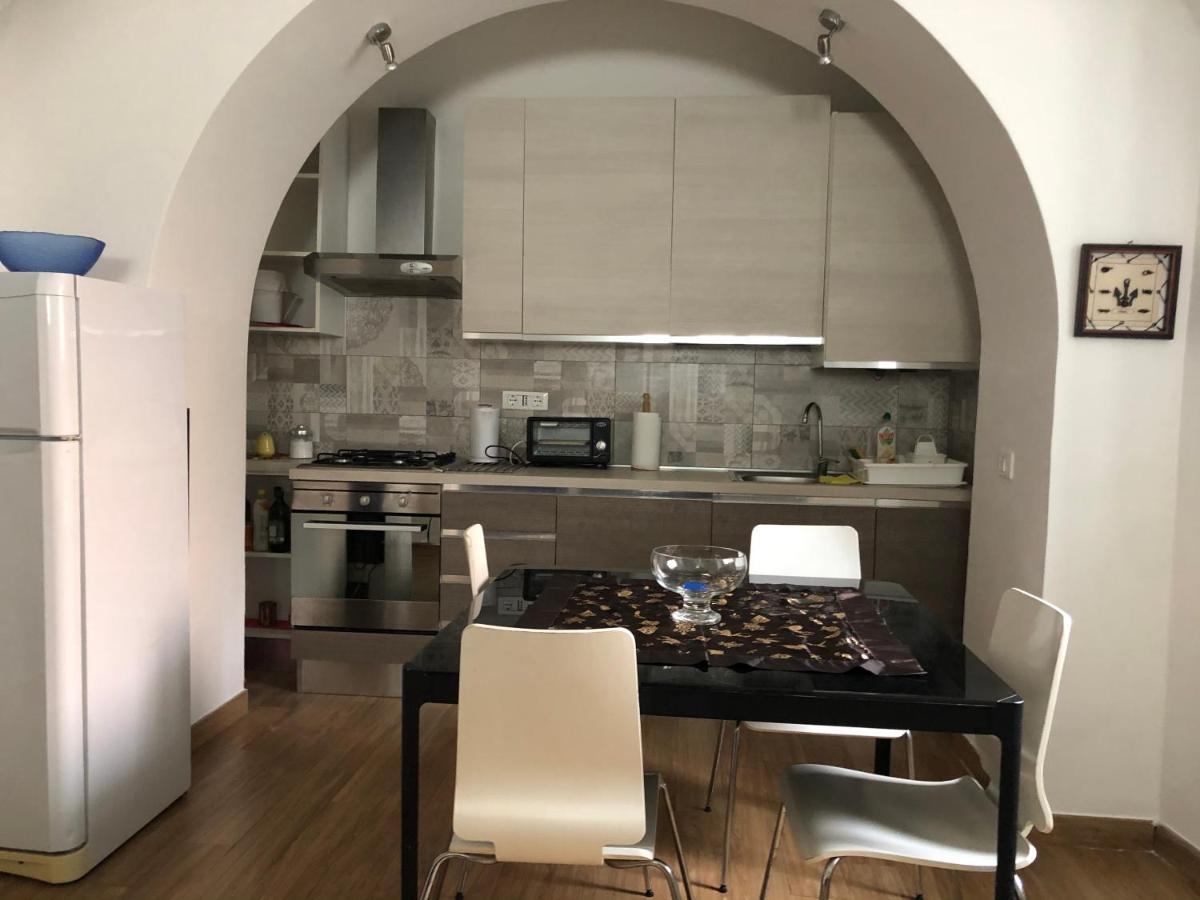 شقة Elle'S House سافونا المظهر الخارجي الصورة